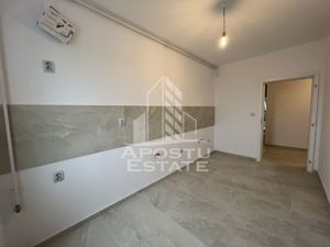 Apartamente cu 2 camere decomandat, la parter cu balcon zona Braytim. - imagine 3