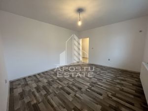 Apartamente cu 2 camere decomandat, la parter cu balcon zona Braytim. - imagine 8