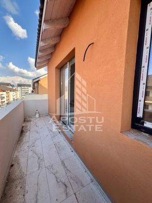 Penthouse cu scara interioara deosebita, 3 camere si 2 bai langa Lidl. - imagine 12