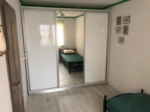 Închiriez apartament 2 camere zona Vasile Aaron - imagine 3