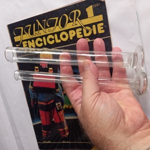 2 cilindri gradați vechi, păstrați bine, sticlă