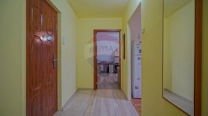 Apartament două camere decomandat la intrare în Răcădău! - imagine 15