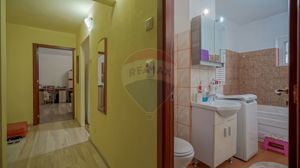 Apartament două camere decomandat la intrare în Răcădău! - imagine 12