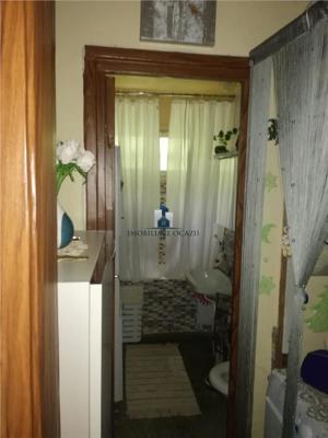 Vanzare Apartament 3 Camere Semidecomandat Covasna-Al.Dorohoi - imagine 4