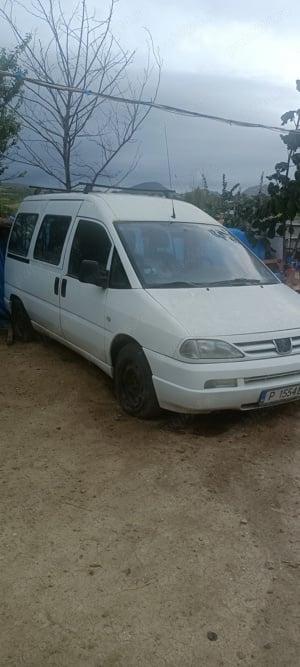 Peugeot Expert 9locuri 2.0 tdi an 2004