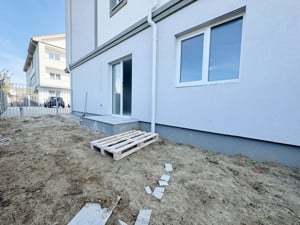 Apartament 2 camere, 53mp utili, curte 32mp, pozitie excelenta in Giroc - imagine 10