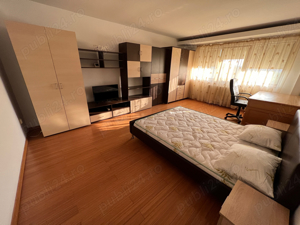 Inchiriez apartamant 1 camera Regal Residence