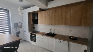 Apartament cu 2 camere de vanzare pe strada corbului la Solid residence ! - imagine 4