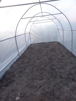 Oferim solarii legume rezistente structura galvanizata folie UV 180 microni 3 ani garantie kit compl