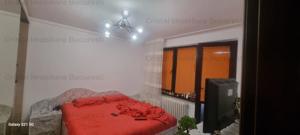 Apartament 3 camere decomandat, mobilat si utilat in Ozana - imagine 3