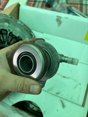 Kit ambreiaj Luk  autoturisme Volvo - imagine 6