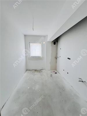 Apartament 2 camere balcon loc parcare zona Calea Surii Mici Sibiu - imagine 3