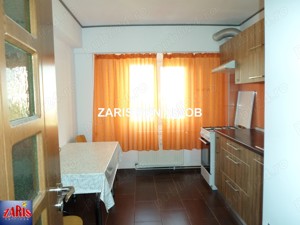 Inchiriere apartament 3 camere, conf. 1, decomandat in Ploiesti, zona Caraiman - imagine 11