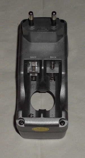 Vand incarcatoare pentru acumulatori AA - imagine 4