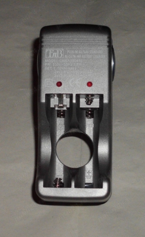 Vand incarcatoare pentru acumulatori AA - imagine 3