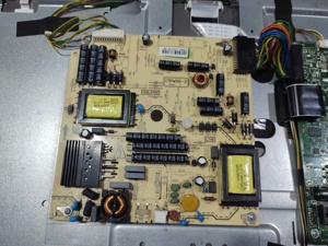 sursa vestel 17pw06-2 de pe tv Watson le26hd