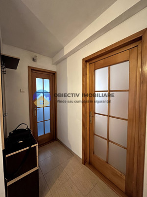 Apartament 3 camere/2 bai/etaj2-Zona Alimentara 28 - imagine 16