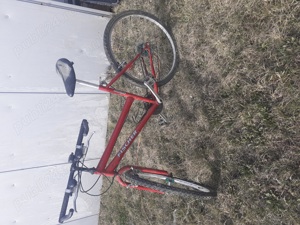 De vânzare bicicletă 