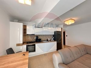 Apartament cu 2 camere de închiriat în Mamaia, curățenie de 2x/luna - imagine 8