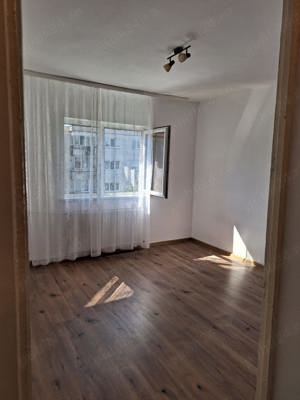 Apartament 2 camere decomandat Lipovei ocupabil imediat - imagine 15