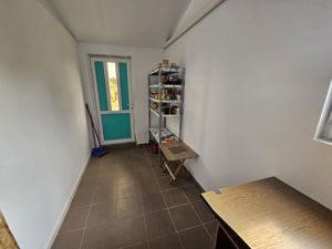 Spatiu comercial + teren, Moraresti stradal, DN7 Pitesti-Valcea - imagine 4