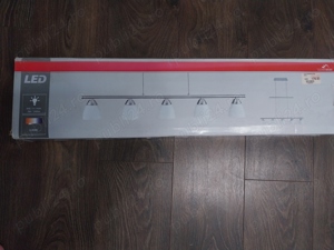 lustre lampi suspendate