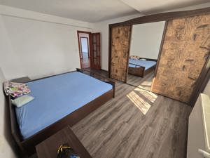  Apartament Spațios cu Curte de Închiriat în Ghiroda - Ideal pentru Familie sau Birouri  - imagine 6