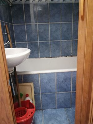 De închiriat garsonieră confort I decomandat în Calea Buziașului  - imagine 8