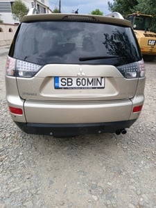 Mitsubishi outlander  - imagine 2