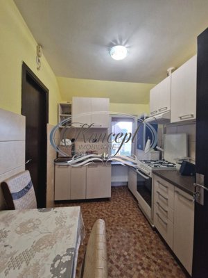 Apartament modern, zona The Office - imagine 8