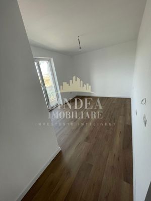 Duplex  P+ M la cheie 105mp utili, teren 350mp Giarmata - imagine 8