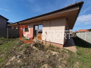 Duplex pe Parter - 3 camere - 2 bai - terasa - Sag, zona Manastire  - imagine 18