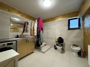 Casa pe parter cu 4 camere, mobilată utilată, 520 mp teren, Preajba - imagine 6