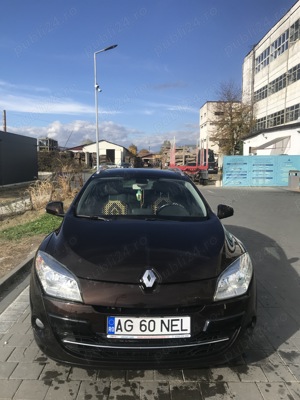 Renault megan 3 editie speciala ,an 2011,motor 1,5 dci,foarte economic - imagine 2