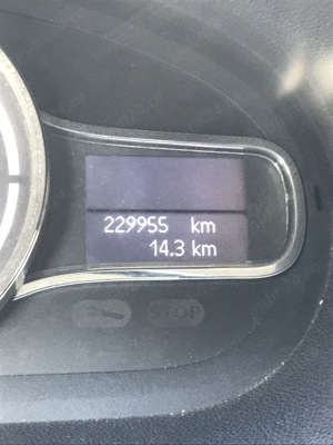 Renault megan 3 editie speciala ,an 2011,motor 1,5 dci,foarte economic - imagine 4