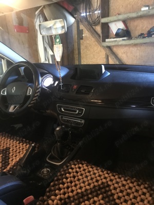 Renault megan 3 editie speciala ,an 2011,motor 1,5 dci,foarte economic - imagine 8