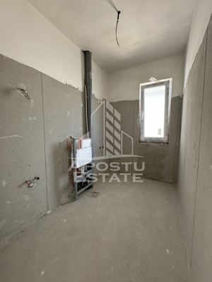 Apartamente cu 3 camere, etaj intermediar, zona Braytim. - imagine 12