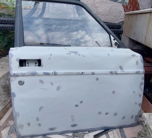 aripa fata dreapta si stanga Volvo 240, 244, 245 - imagine 7