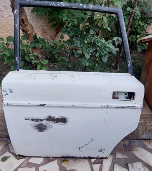 aripa fata dreapta si stanga Volvo 240, 244, 245 - imagine 9