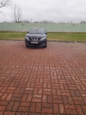 vând Nissan  - imagine 2