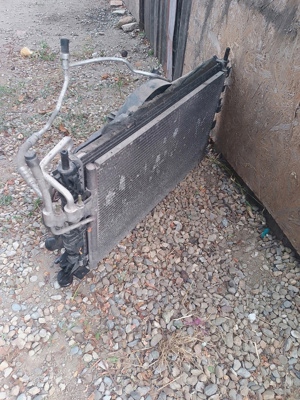 cutie viteze manuală, Ford focus Ghia 1.6benzinar,85kw - imagine 3