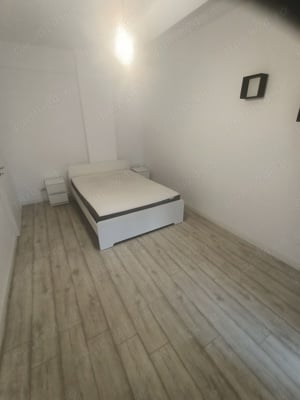 In Bloc Nou,Cu Centrala și Loc Parcare Privat,Etaj 1, Mobilat Frumos,340 E - imagine 4