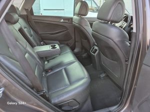 = HYUNDAI TUCSON 4x4 Aut, 2.0 cdti Piele Navi Xenon Led 2015 E6 = 16.990 e. =   - imagine 20