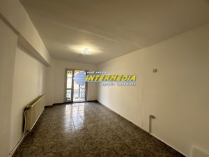 Inchiriere Spatiu Comercial la Bulevard 34 mp. cu centrala, termopane si contoare separate Alba - imagine 3