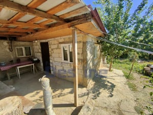 Casă lângă PĂDURE + anexe + 6400 mp TEREN intravilan - sat HĂRPĂȘEȘTI - imagine 20