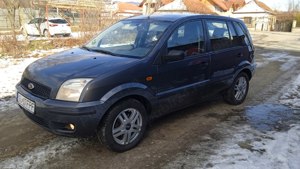 Ford Fusion 1.6 benzina Euro 4 - imagine 4 Ford Fusion 1.6 benzina Euro 4 - imagine 4