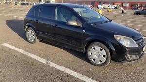 Opel Astra H 2005, 1.4 benzina, 2005, motor aspirat - imagine 3 Opel Astra H 2005, 1.4 benzina, 2005, motor aspirat - imagine 3