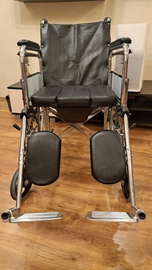 Scaun cu rotile reglabil