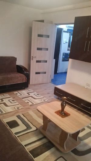 Inchiriez apartament 2 camere