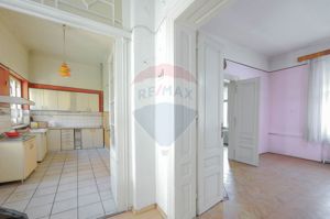 Apartament cu 4 camere de vânzare, Str. Sf. Apostol Andrei, Oradea - imagine 4